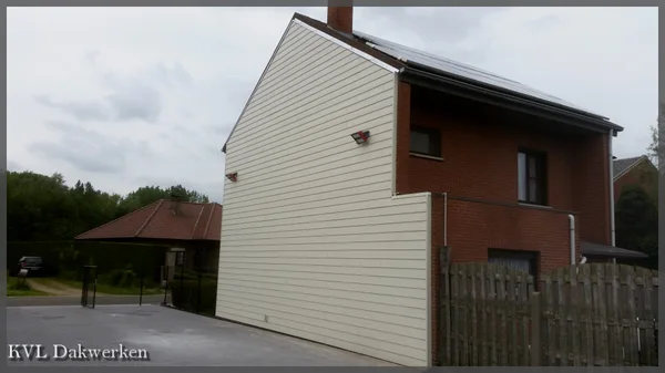 Eternit Cedral wood (roomwit C07)